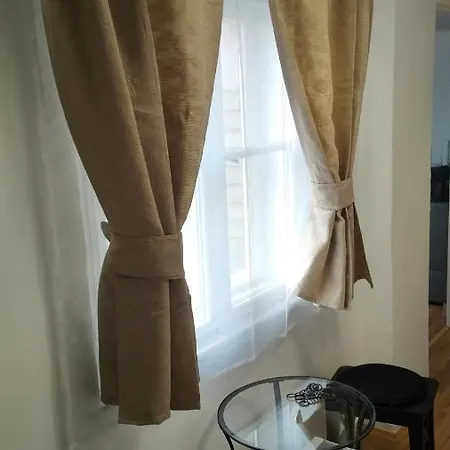 Apartment Fsqh Secret Tower